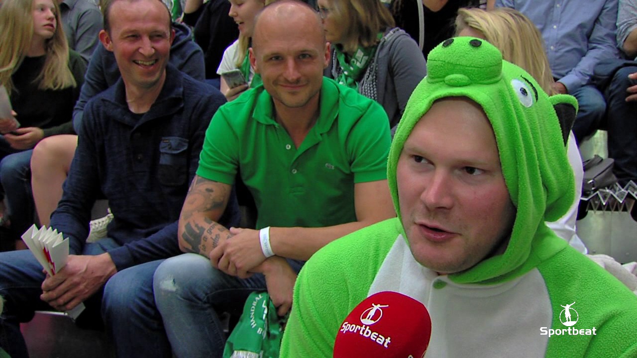 Reacties supporters voor aanvang Achilles Bocholt vs Callant Tongeren