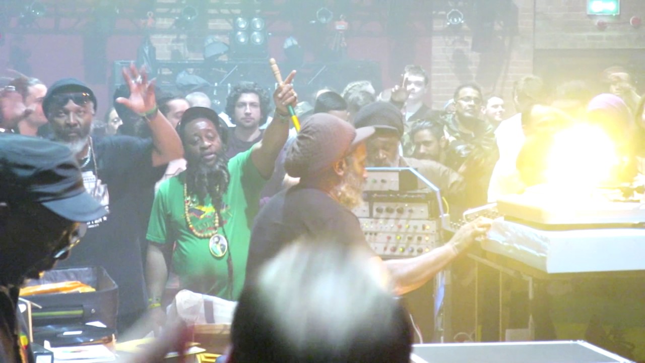 Channel One playing The Rootsman 'Only Jah' @Village Underground, 26/02/17, LAST TUNE!