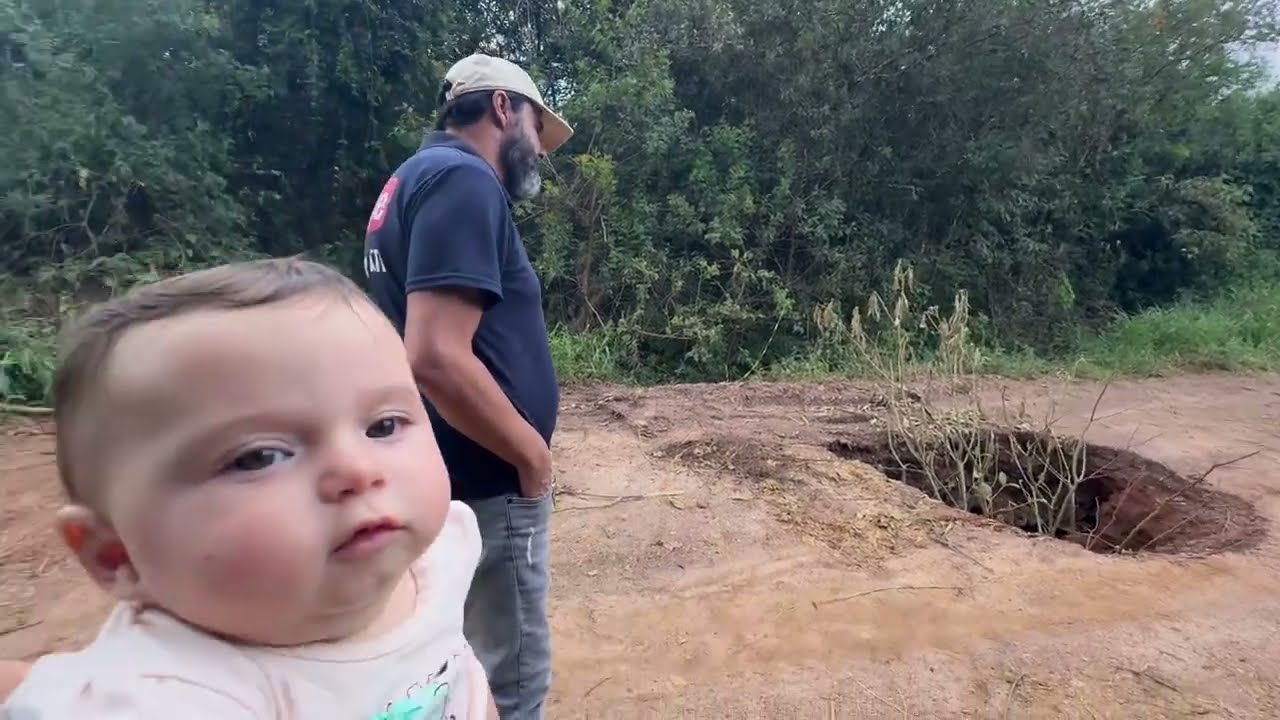 MEU DEUS, OLHA QUE QUE O MEU PAI FEZ.