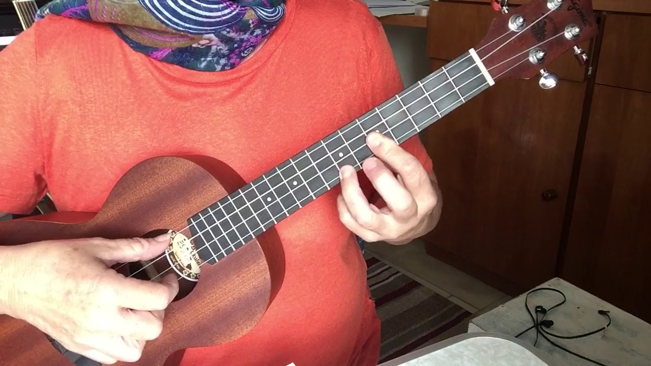 Tocando “ukulequinho”: Naquela Mesa, Sérgio Bittencourt