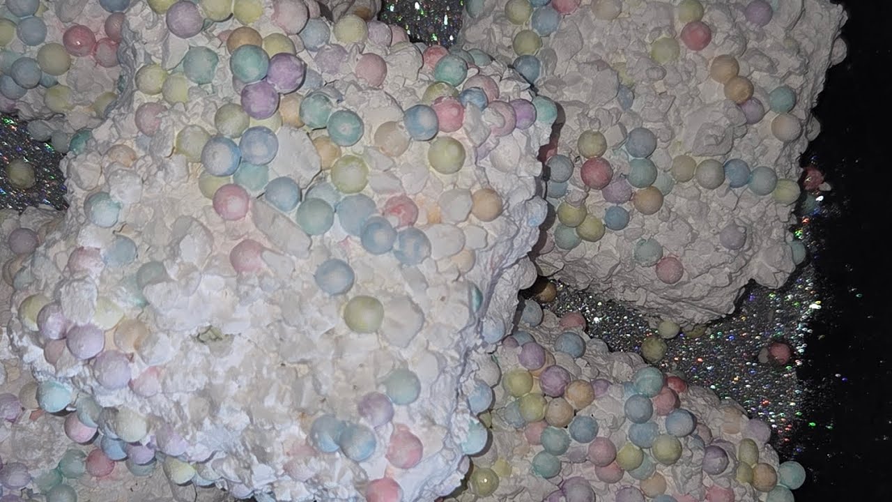 #asmr #oddlysatisfying #crunchycrumbles #gymchalk #satisfying #viral #viralreels 