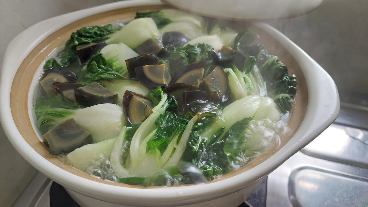 sayur bening telur hitam dan pakjoi caik ala masakan hongkong kesukaan majikanku