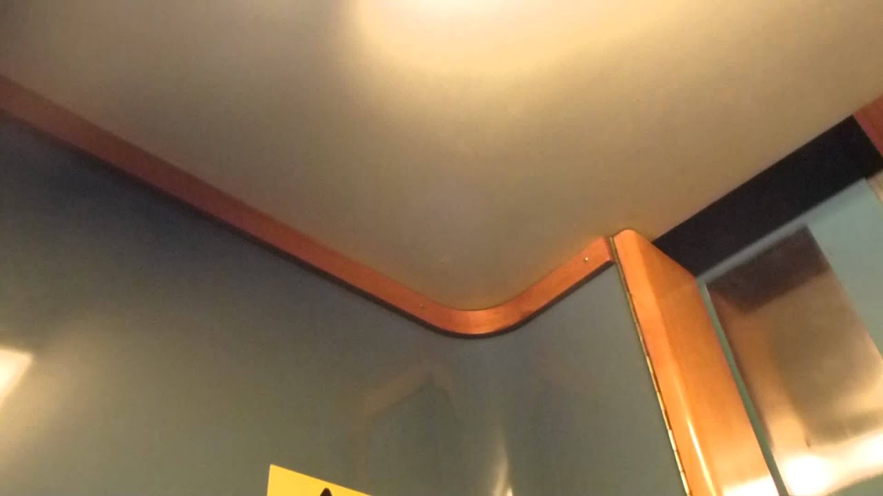 ASEA Traction elevator, KONE Mod  @ Norra Hamngatan 5, Söderhamn