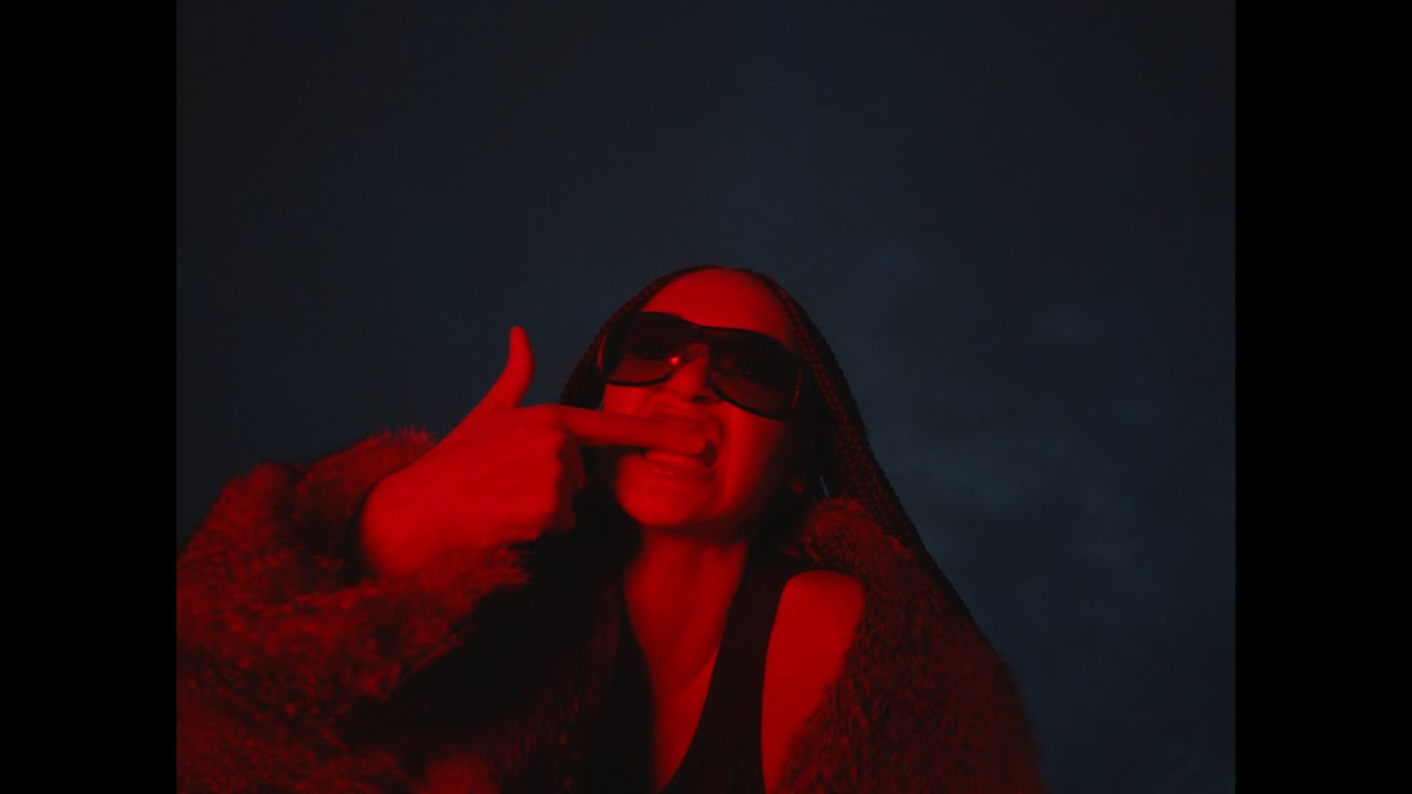 Luana Genevieve - Lumina Verde
