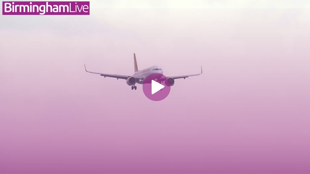 Planes struggle to land at Birmingham airport with high winds