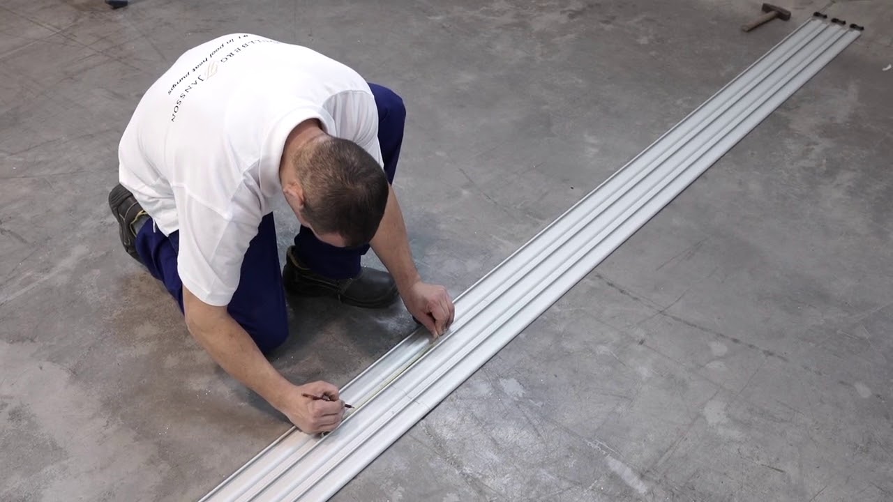 [TUTO] ASSEMBLAGE DE L’ABRI EN KIT OPEN & SAFE – INSTALLATION DES PLATINES (3)