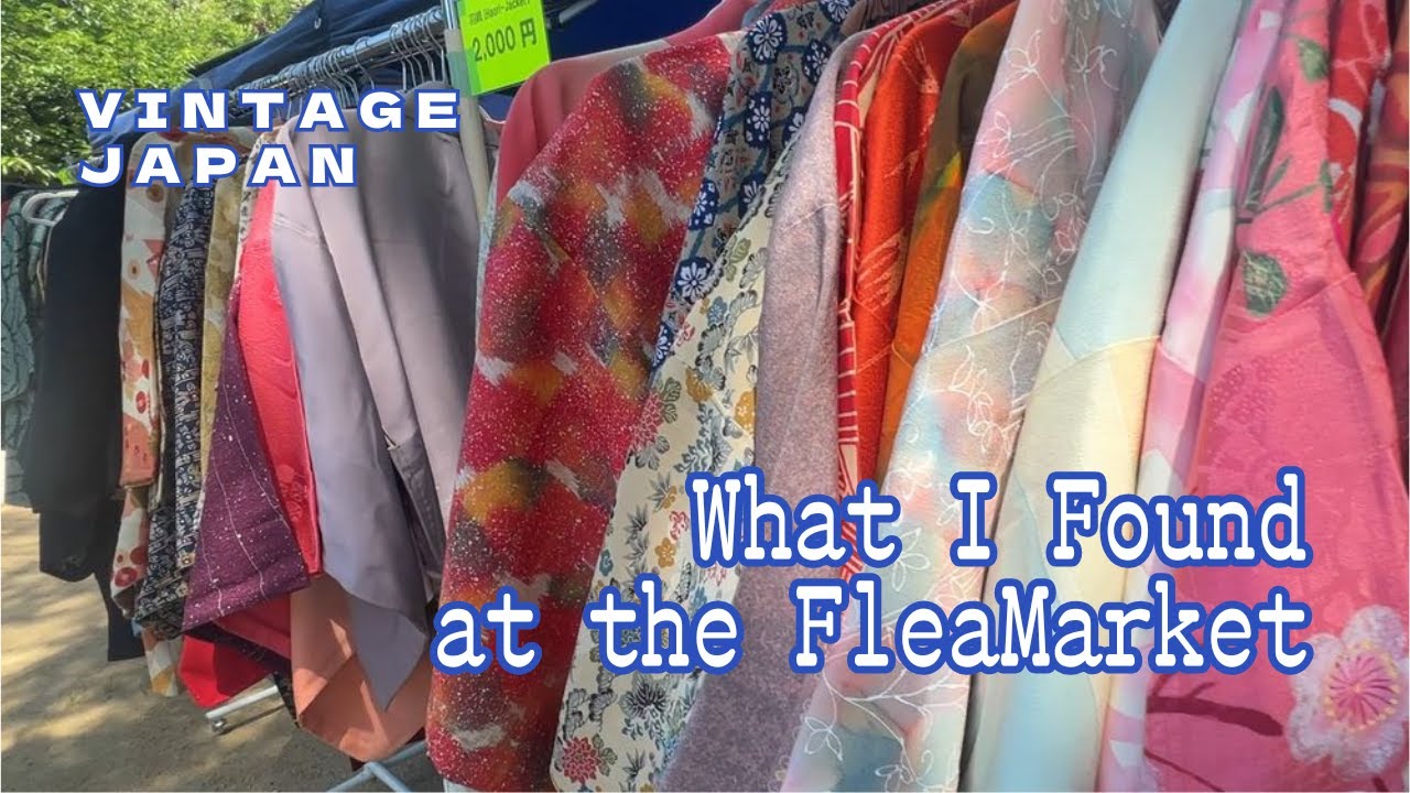 Treasure Hunting at Shitennoji Temple Flea Market, Osaka | Vintage Kimono & More!