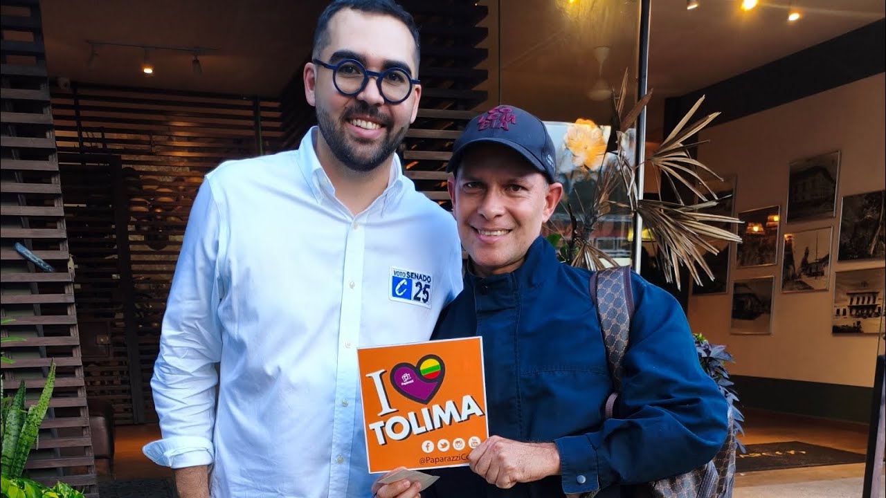 Lente Paparazzi con Santiago Barreto Triana, Candidato tolimense al Senado 