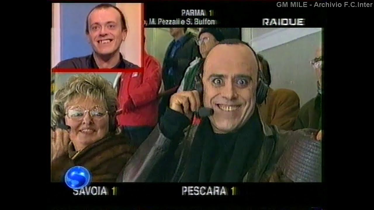 1999-00 (28-11-1999) 'Quelli che il Calcio' - Teo Teocoli imita Max Pezzali - Estratto D.S.Rai1