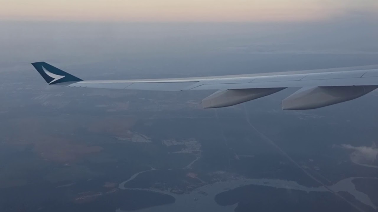 Cathay Pacific Airbus A333 Takeoff & Landing  CX692 Singapore-Hong Kong #Aviation #Cathay #Singapore