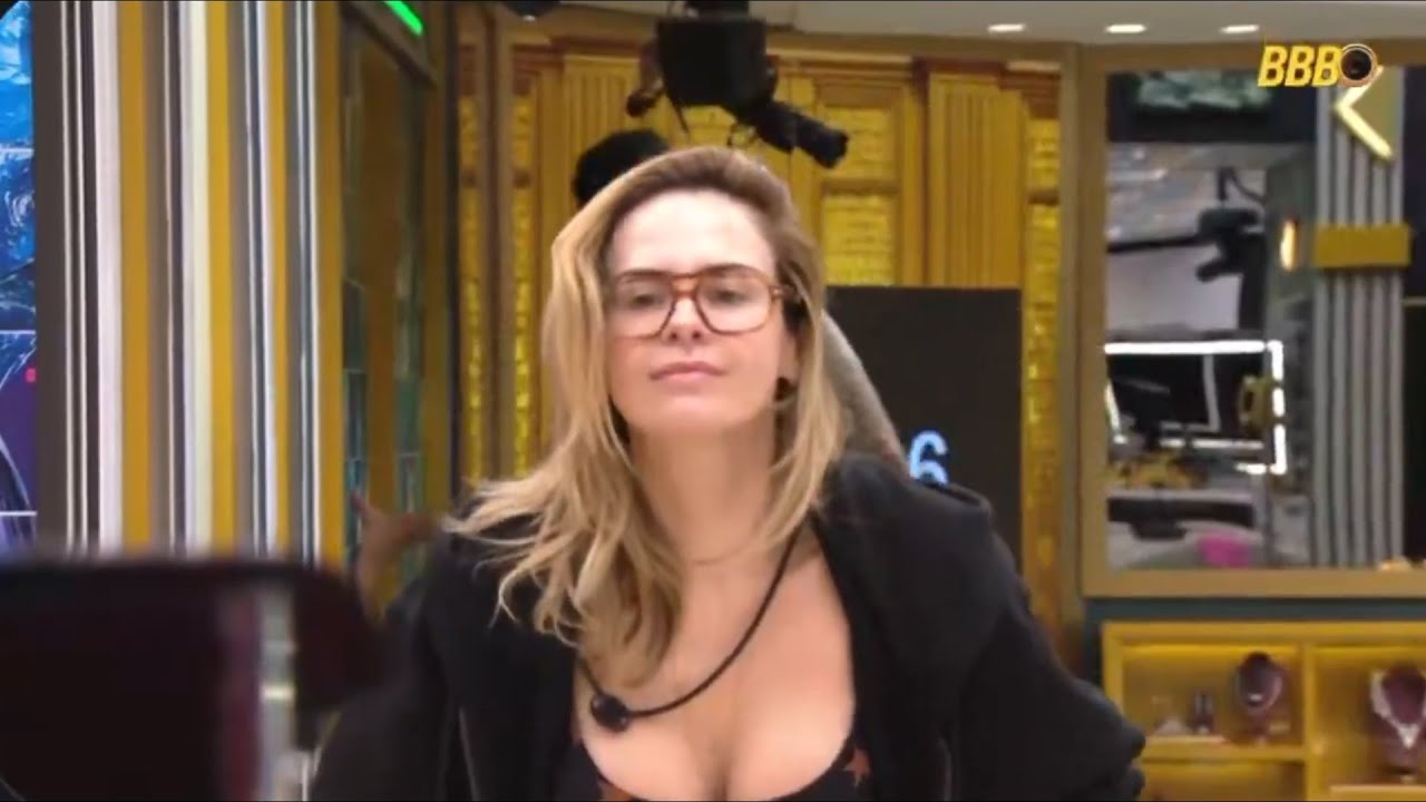 DEBOCHADA!!! ANA PAULA ACORDOU E JÁ DESCEU A LENHA EM BRIGIDO 