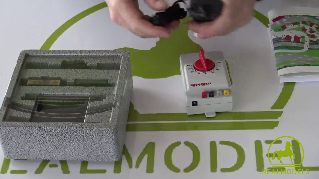 Alcune considerazioni sulla scala Z e unboxing Starter Set Märklin scala Z art 81701