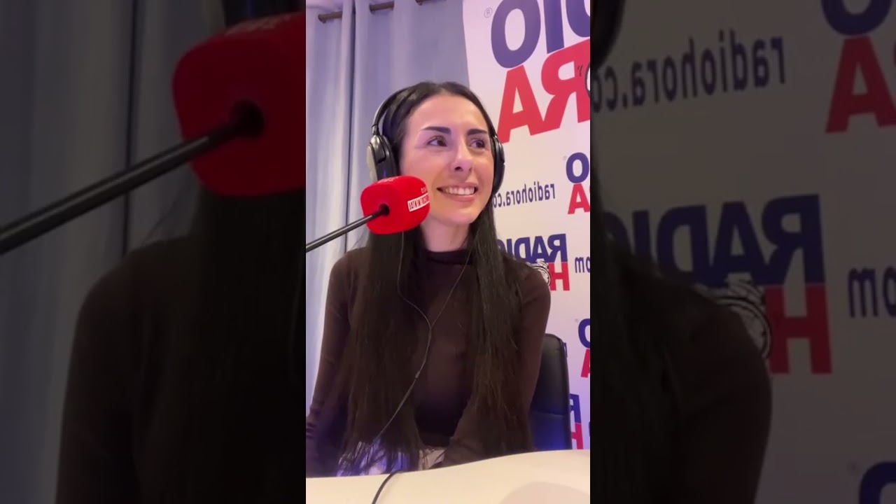 Entrevista a Dafni Cocó (DAFNI GIRLS) en Radio Hora