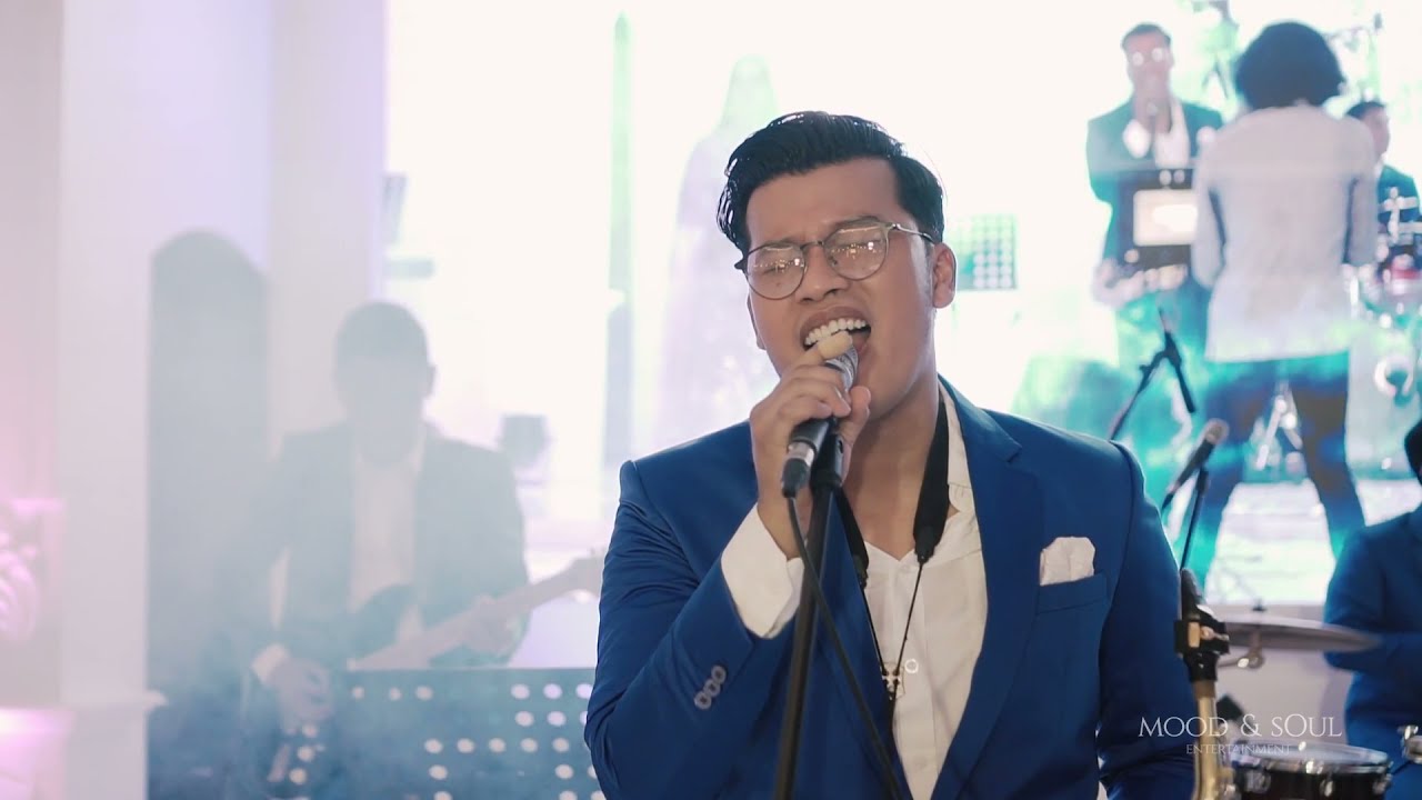 PILIHLAH AKU - MOOD & SOUL ENTERTAINTMENT (COVER) at PRAMBANAN WEDDING EXPO