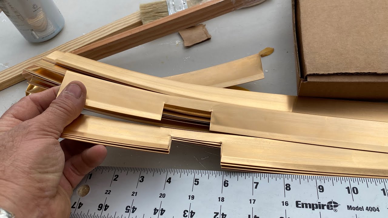 Весенняя установка бронзово-деревянных уплотнителей для окон позволит завершить работу над пятью ...