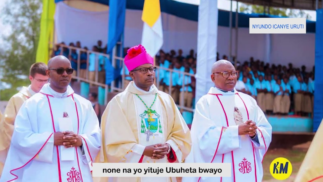 NYUNDO ICANYE URUTI by Fr. Cyriaque SHUMBUSHO Official Lyrics