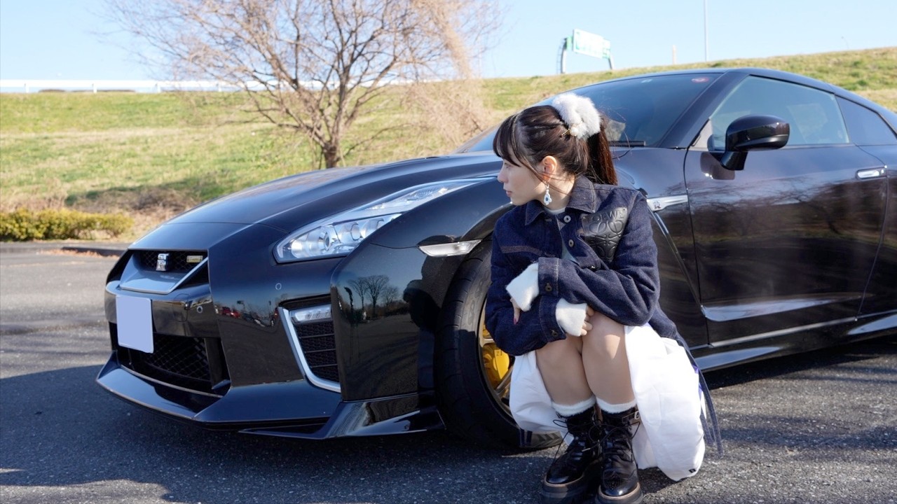 【ヤバい？】某車用品店から謎の荷物が届いたので開封してみたら…