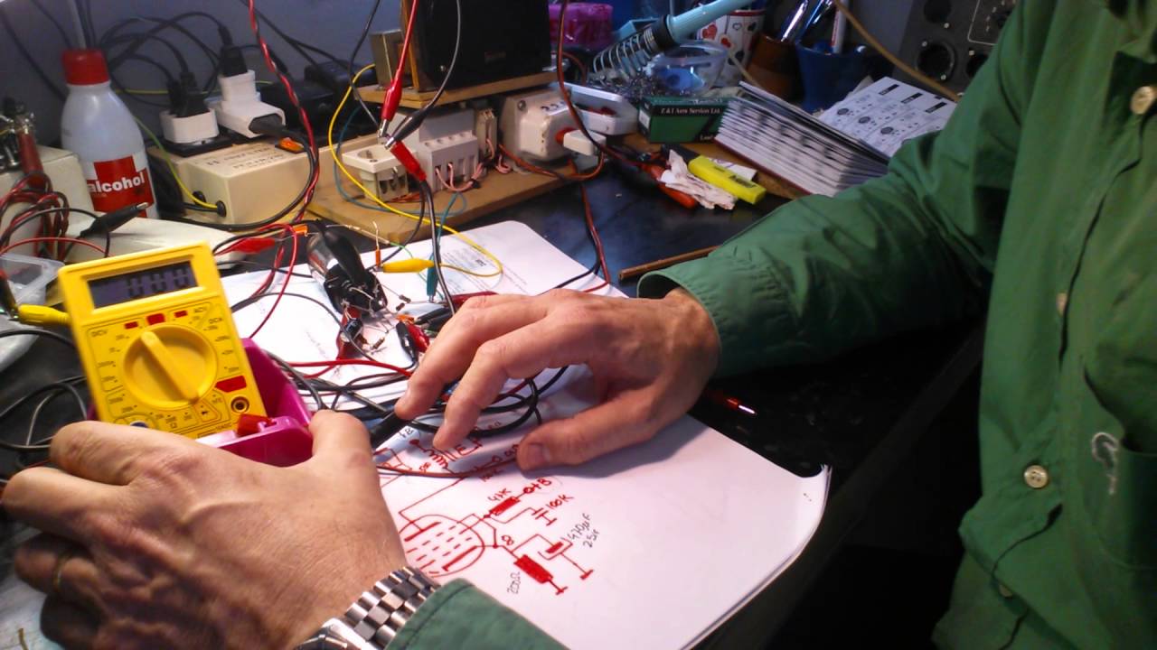 TUTORIAL DISEÑO ETAPA PREAMPLIFICADORA VALVULAS