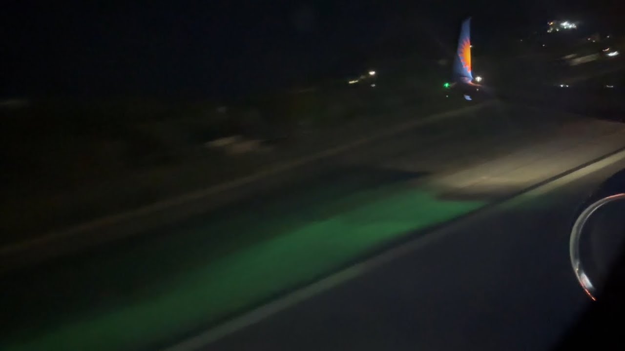 EPIC Jet2 Boeing 737-800 Full thrust static takeoff from Skiathos