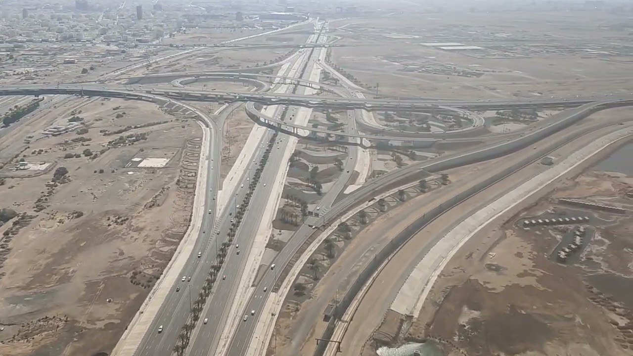 Landing at Jeddah Airport #saudiarabia #jeddah #saudiairlines #jeddahairport
