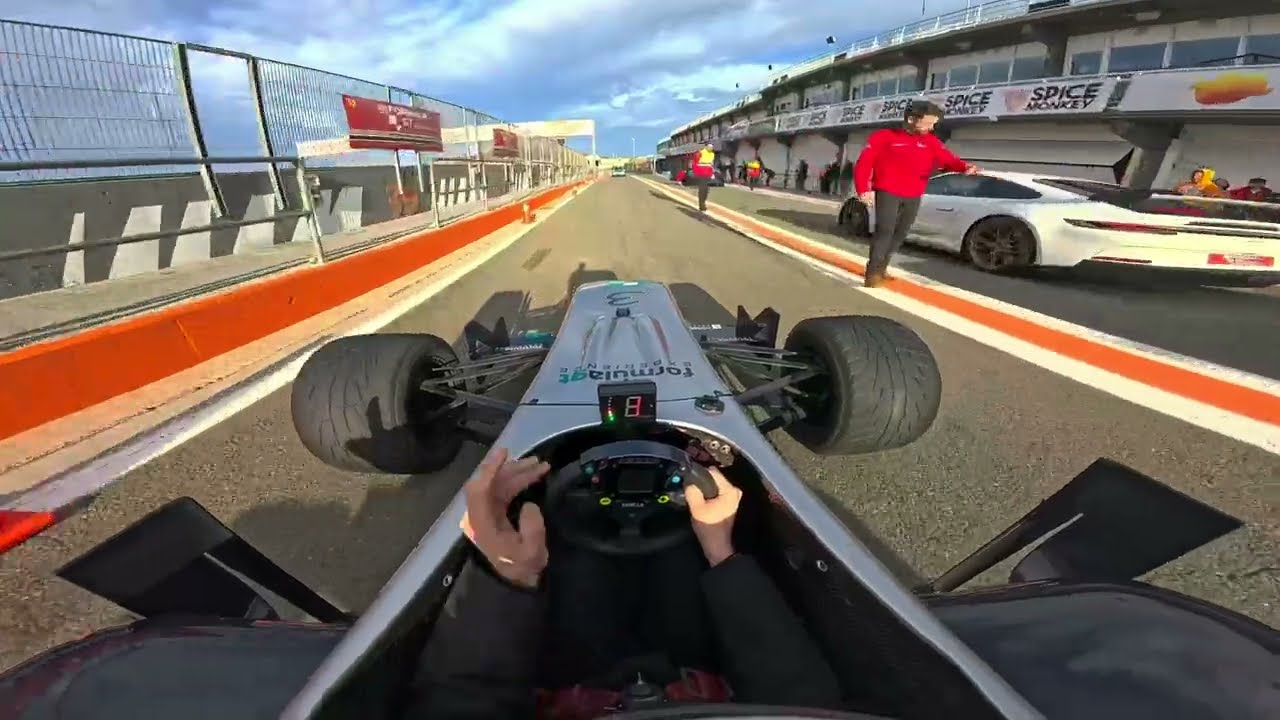 Circuito Ricardo Tormo de Cheste. Carreras individuales en Formula GT. Christian Martínez