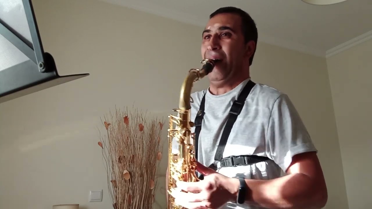 Guy Lacour - 50 Etudes Faciles et Progressives No. 15