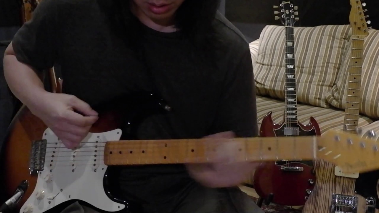 Fender Stratocaster vs Gibson SG vs Cabronita