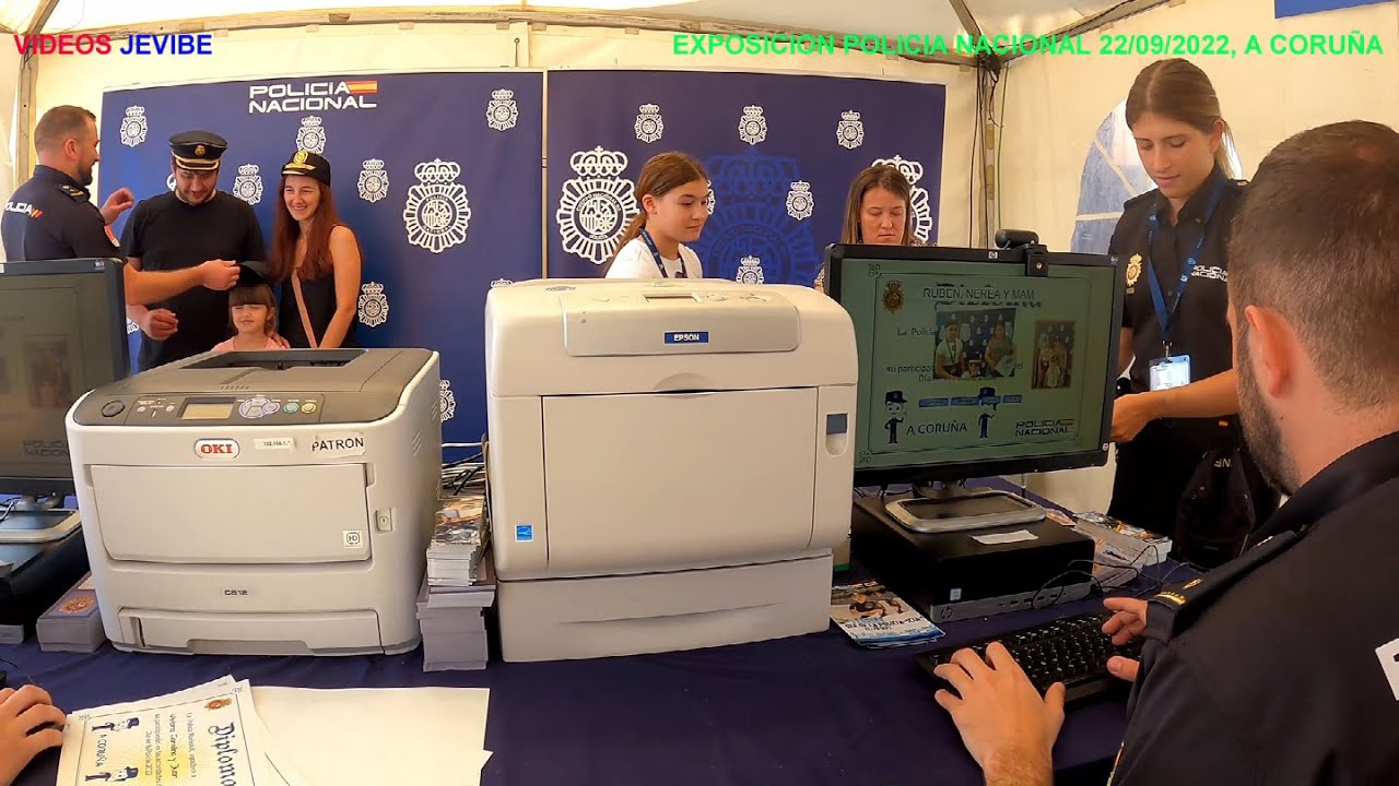 POLICIA NACIONAL, EXPOSICION EN DÁRSENA PUERTO DE A CORUÑA, 22-09-2022