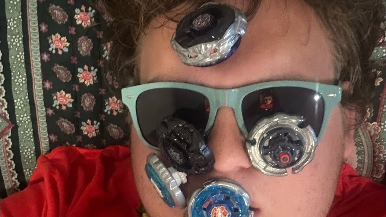 I bought a bunch of Midfake Beyblades so you don’t have too! (1/2)