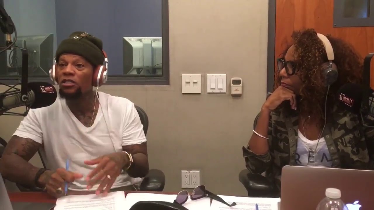 DL Hughley объясняет, почему выражение &laquo;преступность среди чернокожих&raquo; опасно