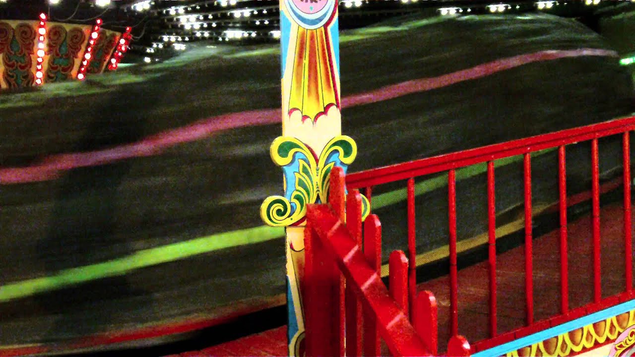 Vintage Caterpillar Ride (Off-Ride) at Folly Farm Tenby Nov 2011 (HD 1080p)