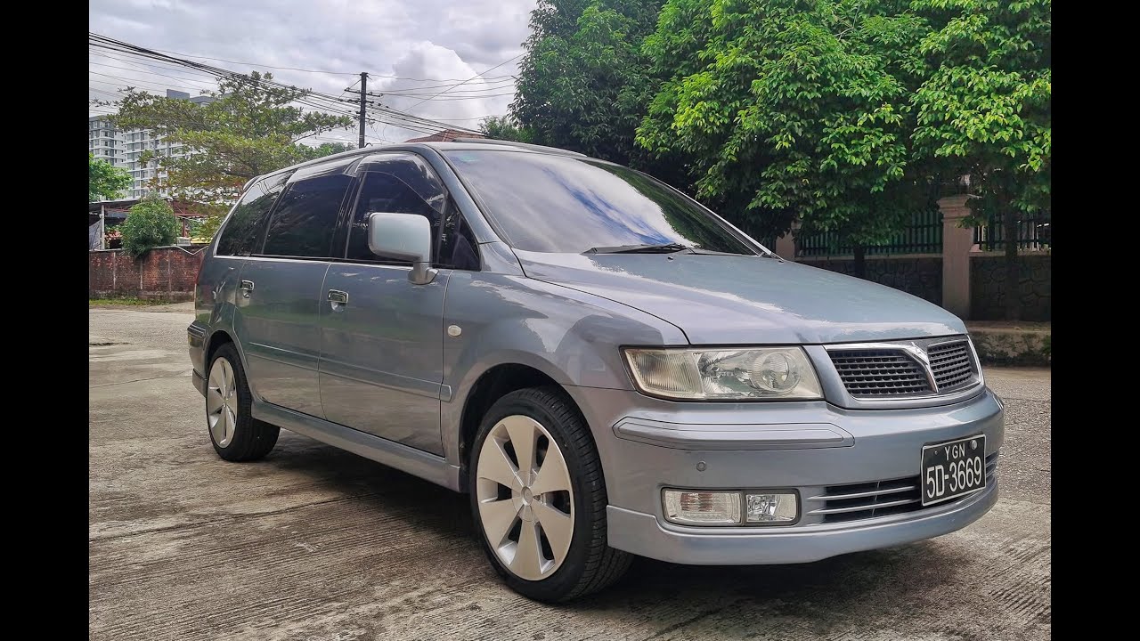 Mitsubishi Chariot Grandis (SUPER EXCEED Grade)