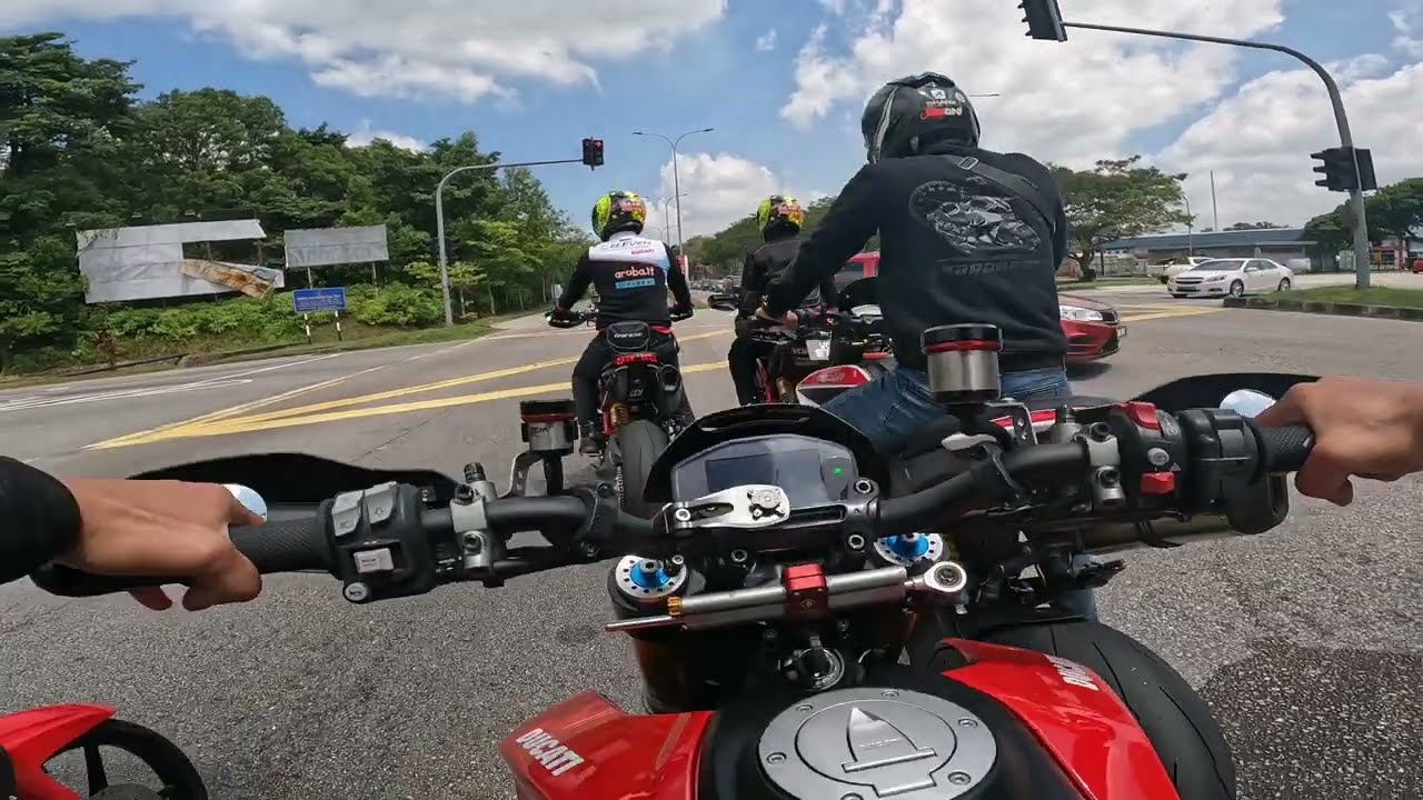 Ride Katak Part 2 | Ducati Hypermotard Malaysia | Senawang