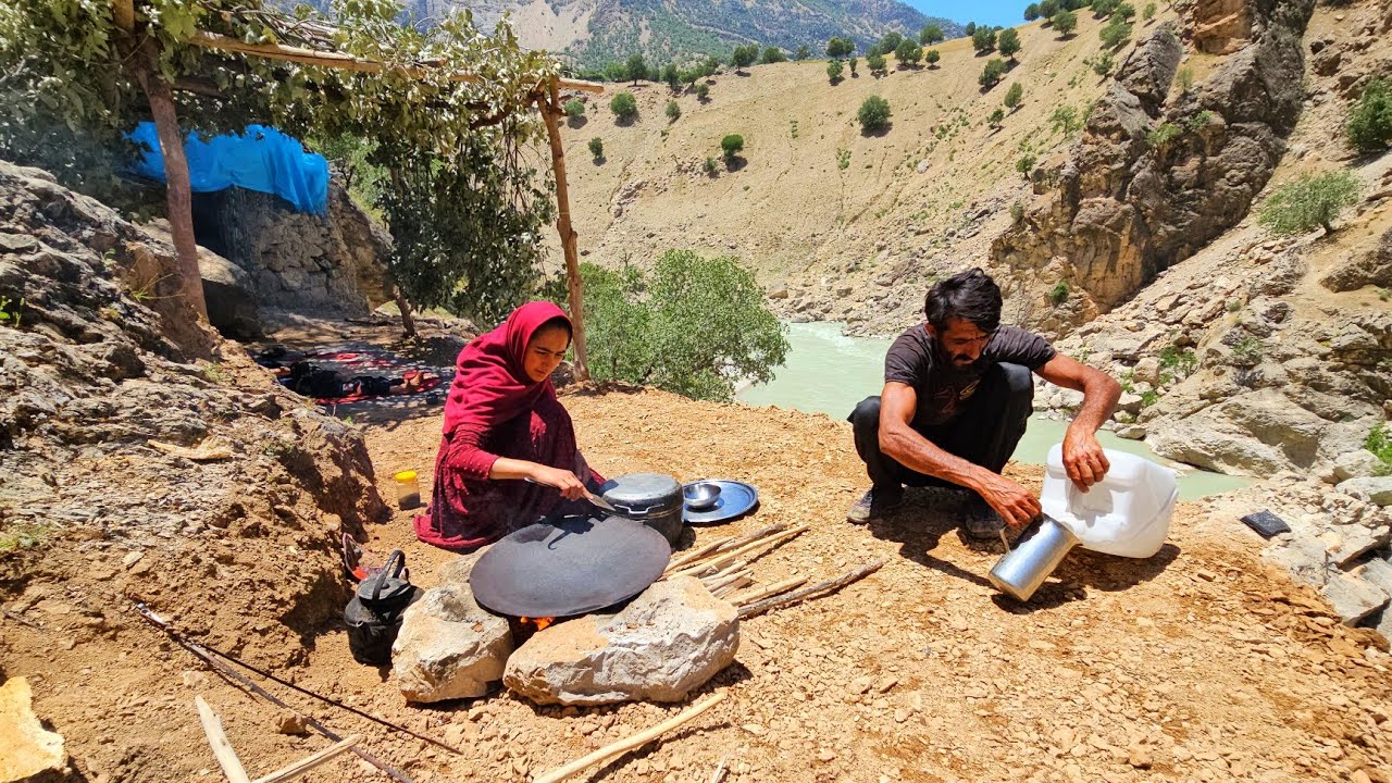High Altitude Harmony: Daily Life of Nomads in the Mountains🏕️⛰️