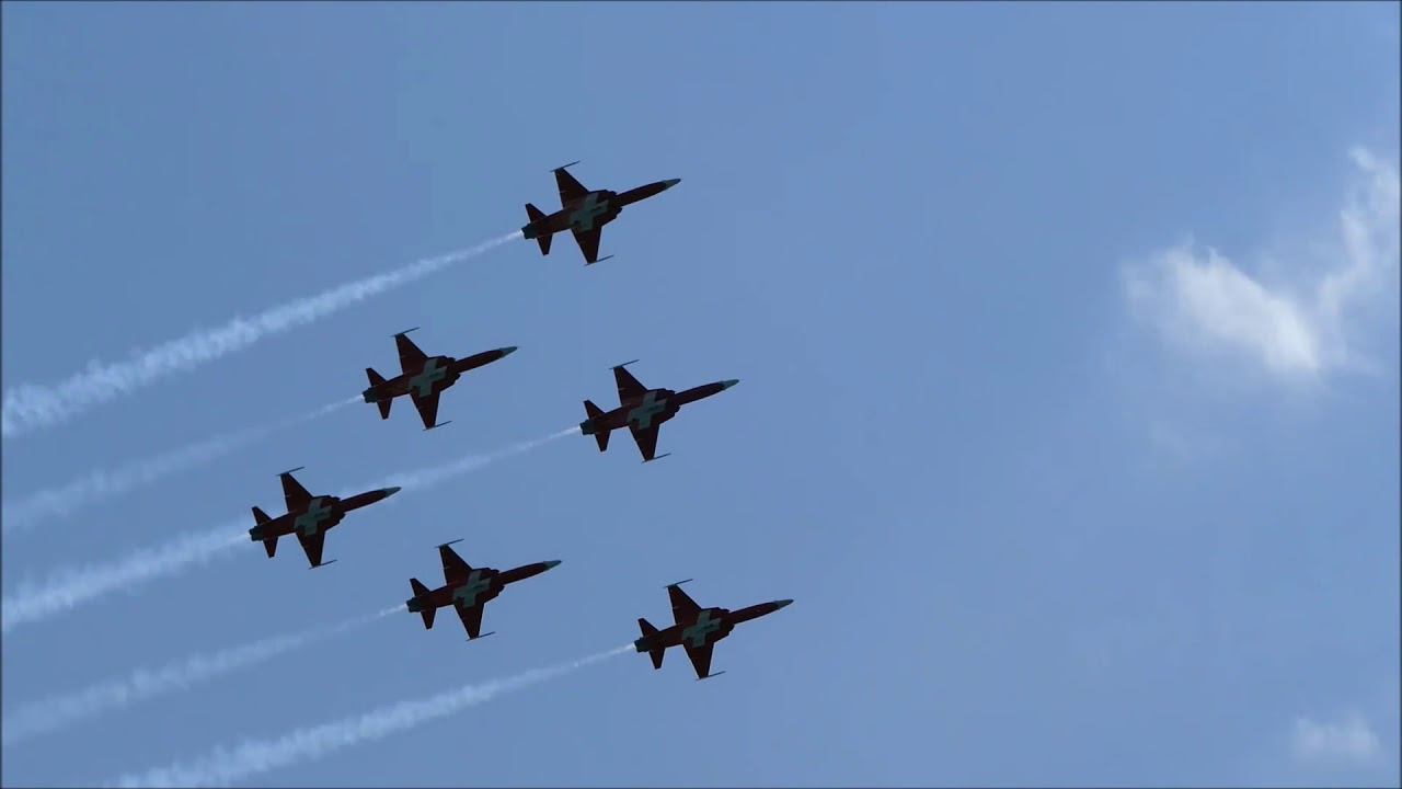 Show Aérien, Fête des Vignerons 2019, Vevey, Suisse, air plane show