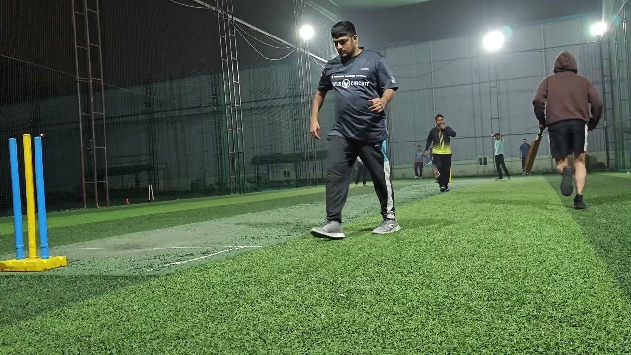 Cricket turf#boxcricket #bcci #worldcup #ipl #turfcricket #turf #friends 