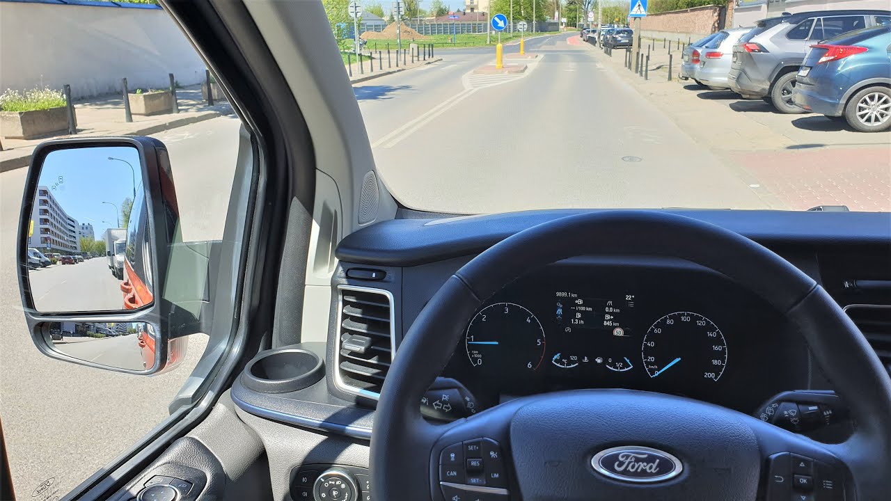 Ford Tourneo Custom - Transit de luxe TEST PL [2/2] muzyk jeździ
