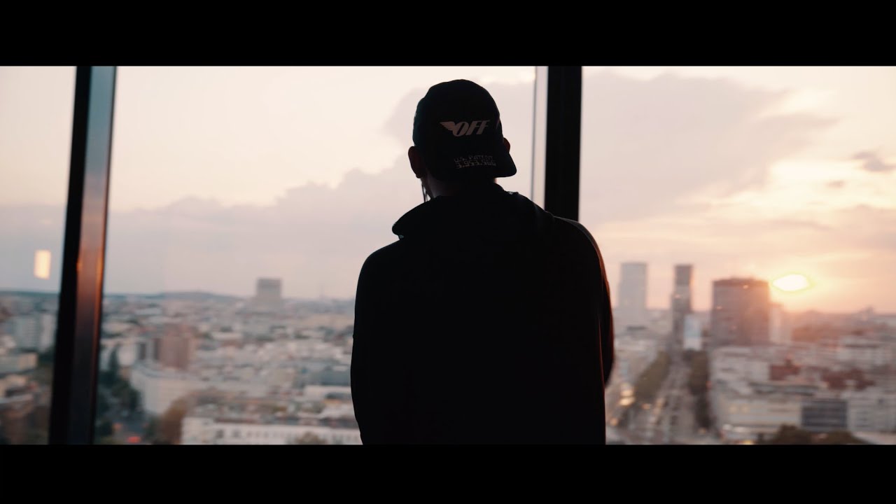 JOSHI MIZU - YSL