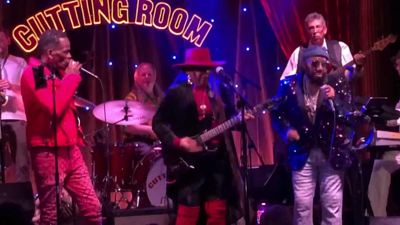 Everyday People Felicia Collins and The ThrowDown, performing    Sly & The Family Stone  Greatest Hi