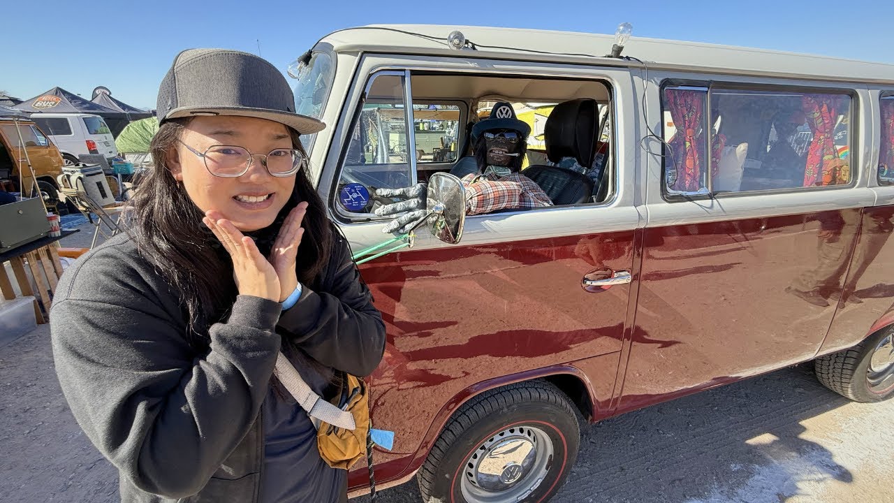 Автобусы у моста 2025 | Фестиваль VW Bus Campout в Лейк-Хавасу-Сити, Аризона