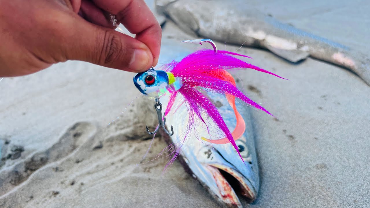 Pesca con BUCKTAIL JIG(BAILARINA)// pesca de curvinas// PESCA DE PLAYA!!