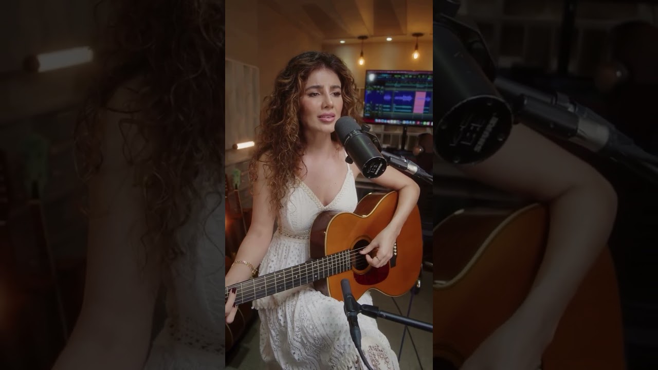 AQUELA MESMA APAIXONADA 🩷 - Paula Fernandes Música Nova
