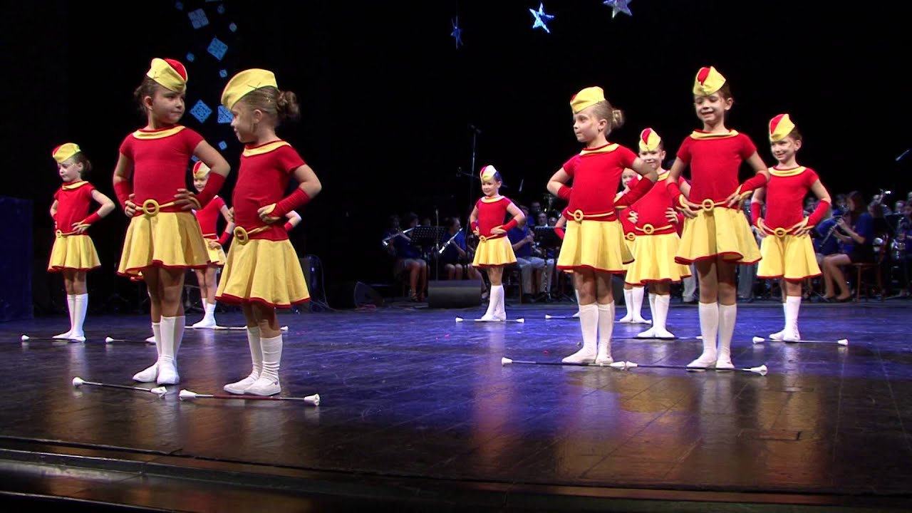 Mažoretky SDOM Zlín 21 12 2014