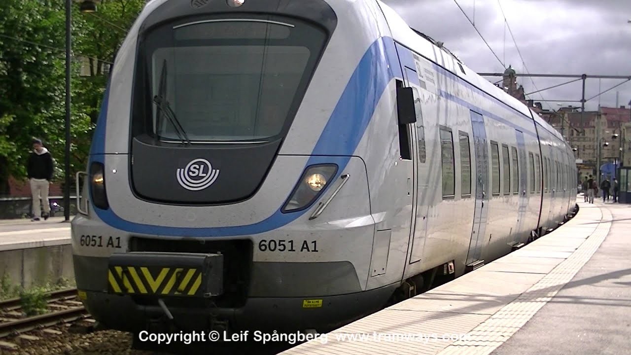 SL X60 commuter trains at Karlberg, Stockholm