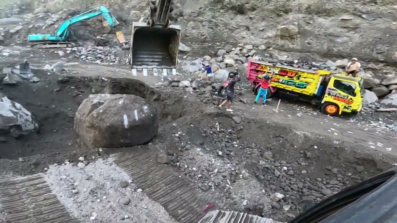 Sand mining part 752