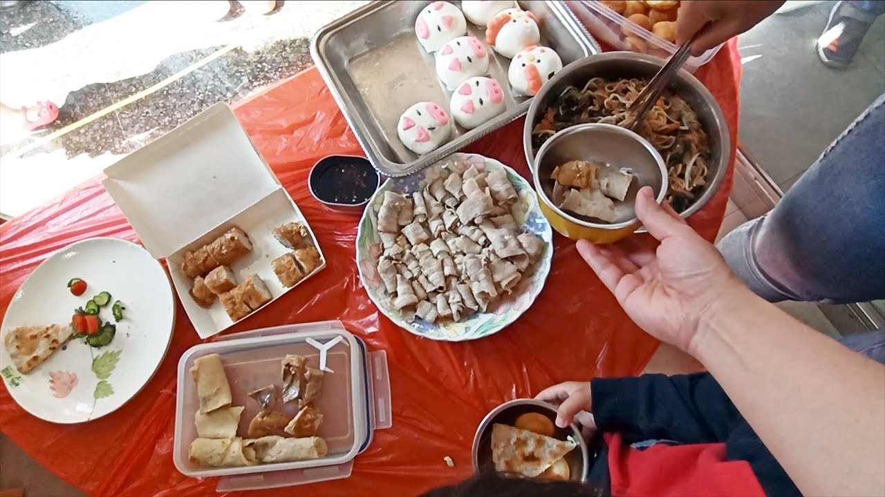 全家幼兒園午餐圍爐｜每家出一道..菜色五花八門真豐富！