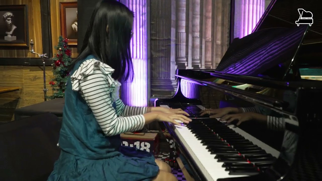 NOCTURNE OP 9 NO1 - Chopin by Khánh An