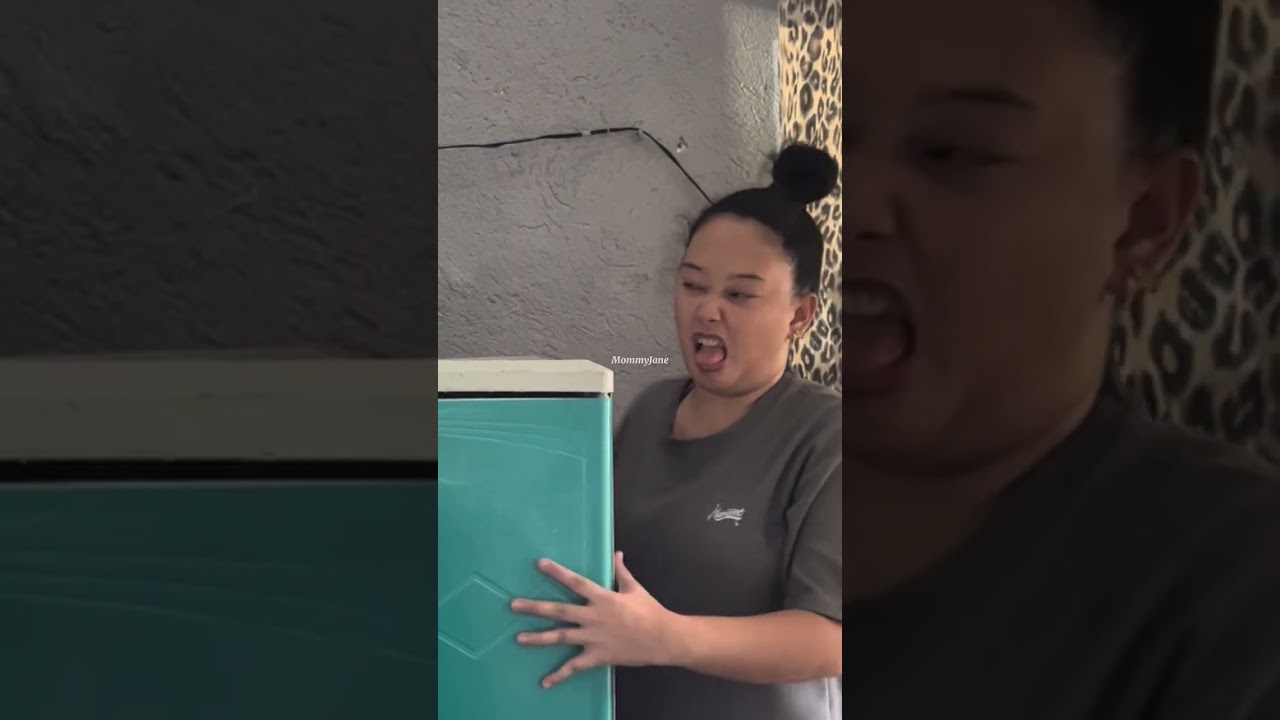 Oh di nyo kinaya maghapon lang naman yan syang naglinis ng bahay. Bukas aray aray nanaman yan sya 🤭