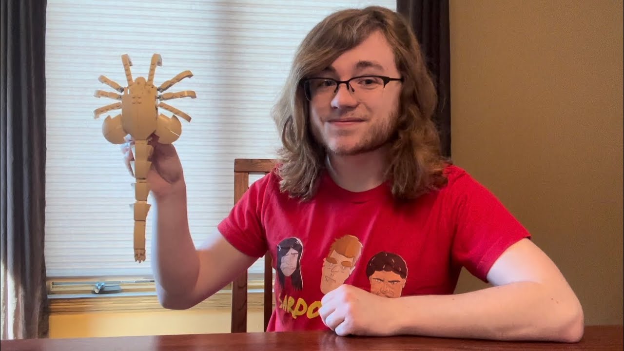 I Built the Lego Alien Facehugger! (31162 Alternate Build)