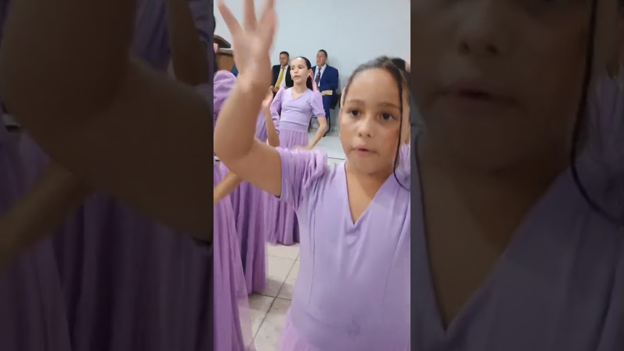 Assembléia de Deus ministério Belém, congregação cohab 4, grupo de coreografia adorando ao SENHOR!!